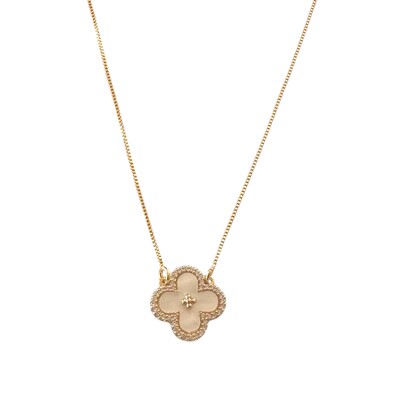 Foto Colar Trevo em Madrepérola com Miolo e Lateral com Zircônias em Dourado