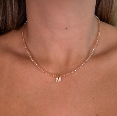 FotoColar Cristal Dourado com Letra Inicial Cravejada com Zircônias em Dourado