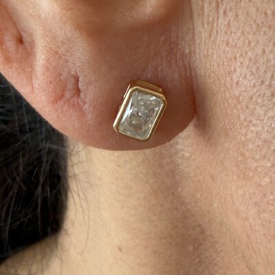 FotoBrinco Moissanite Retangular 4,18 CT Garra Inglesa em Prata 925 com Banho de Ouro