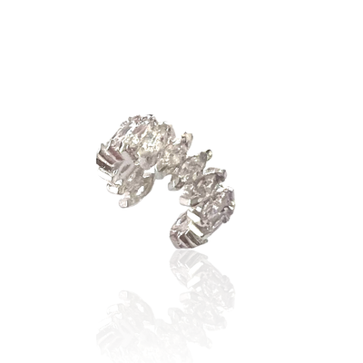 Foto Piercing Fake Navetes em Ródio