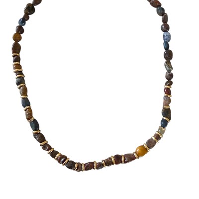 Foto Colar Olho de Tigre com Entremeios Dourados