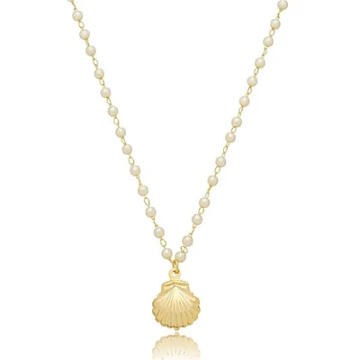Foto Colar com Perolinhas e Concha em Dourado