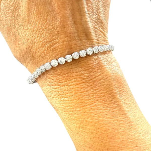 Pulseira Riviera Florzinha Cravejada com Zircônias em Ródio
