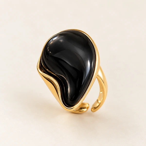 Anel Oval Orgânico Resina Dourado