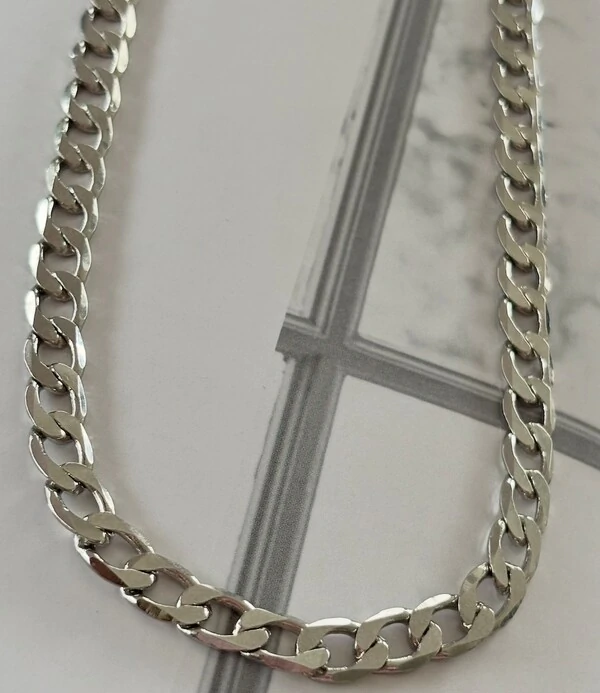 Colar Elos Achatados em Ródio