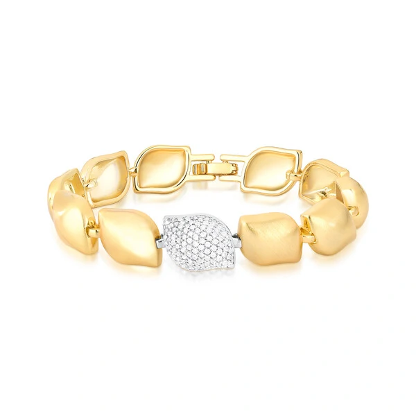 Pulseira Peças Foscas e 1 Cravejada em Dourado