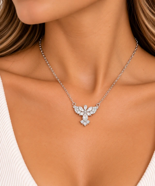 Colar Espírito Santo com Zircônias Corrente Cartier