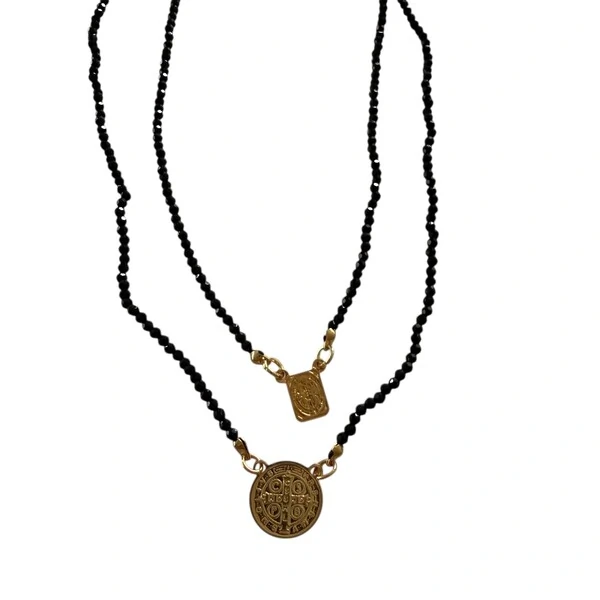 Escapulário Espinélio com Pingentes Dourados