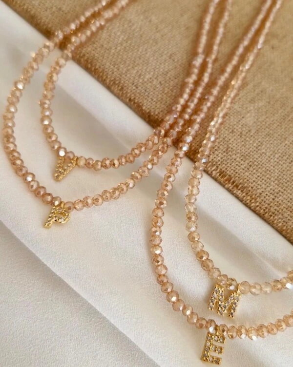 Colar Cristal Dourado com Letra Inicial Cravejada com Zircônias em Dourado