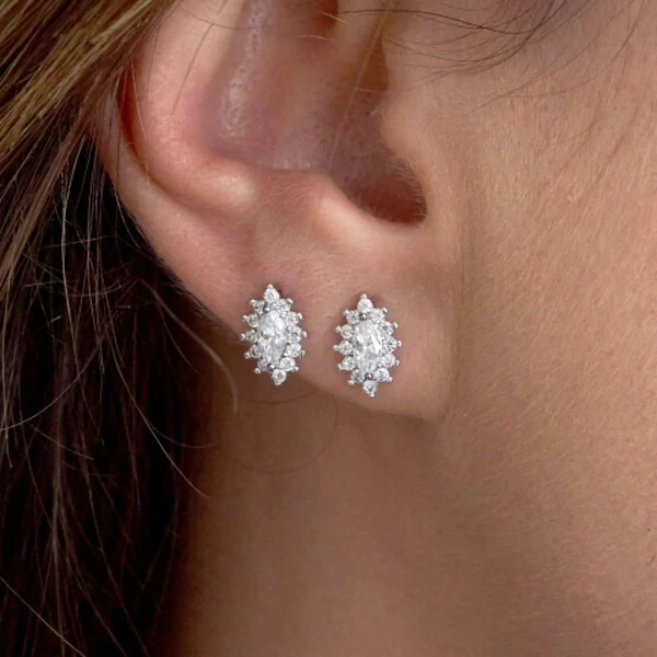 Brinco Moissanite Princesa Navete 0,41CT em Prata 925