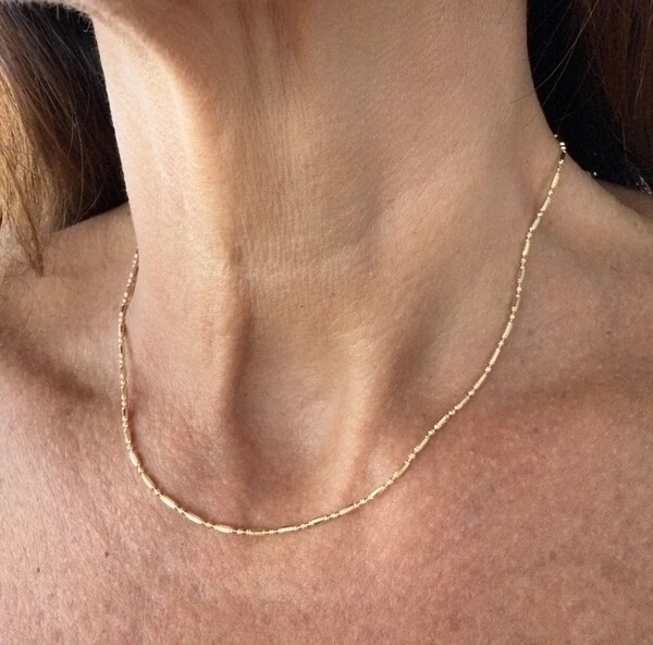 Colar Salsicha em Dourado