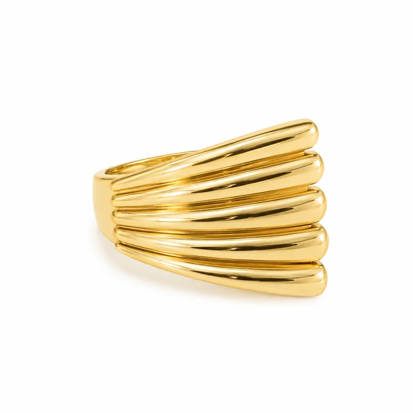 Anel Retangular Filetado em Dourado