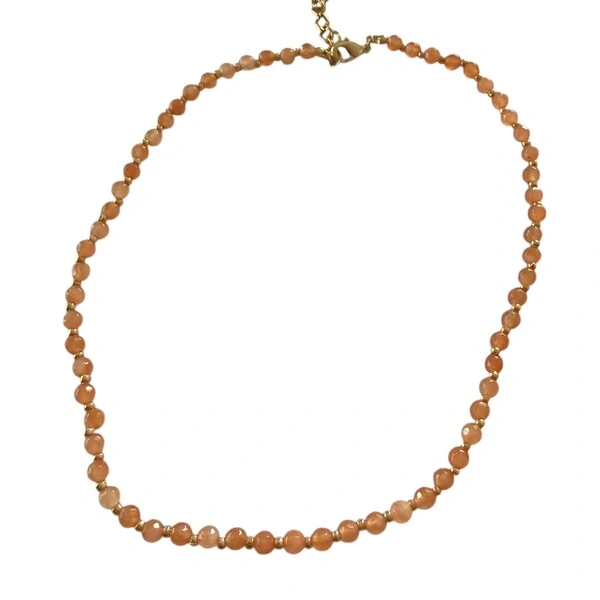 Colar Quartzo com Entremeio em Dourado