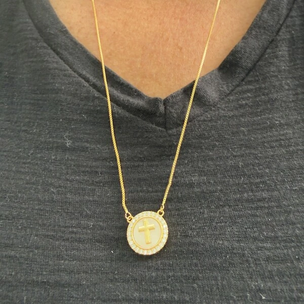 Escapulário Fé e Cruz em Dourado