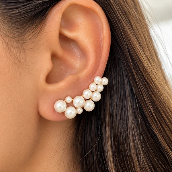 Brinco Earcuff Pérolas Shell