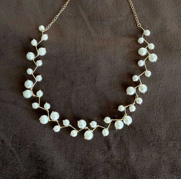 Colar Zig Zag em Dourado