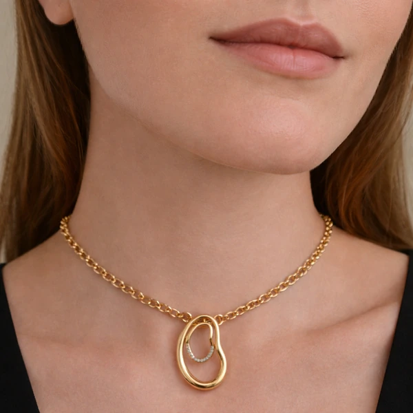 Colar Elos Portugueses com Pingente Orgânico em Dourado