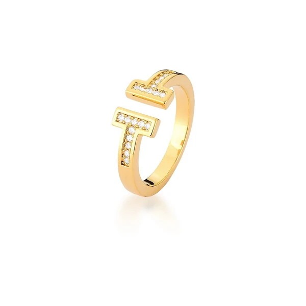 Anel T Cravejado com Zircônias em Dourado