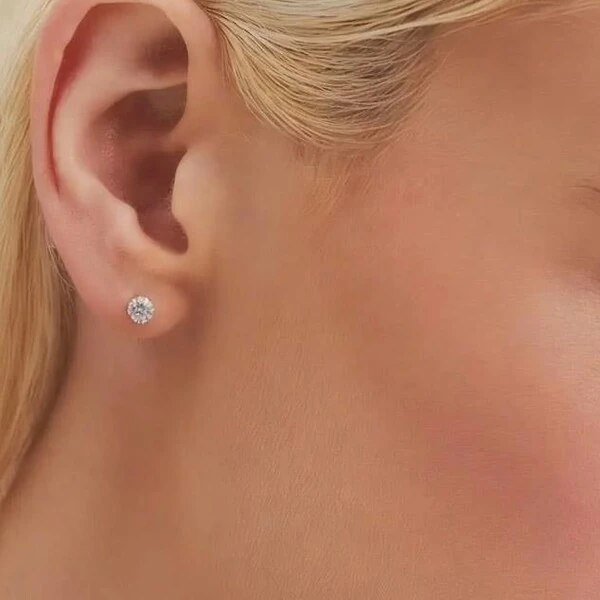 Brinco Pontinho de Luz de Zircônia em Prata 925