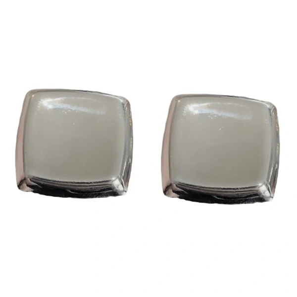 Brinco Quadrado Pressão Liso em Ródio