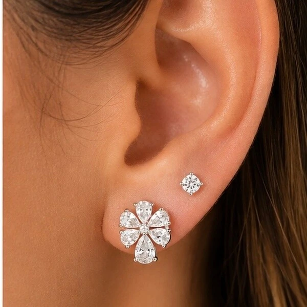 Brinco Moissanite 0,2Ct 3MM em Prata 925