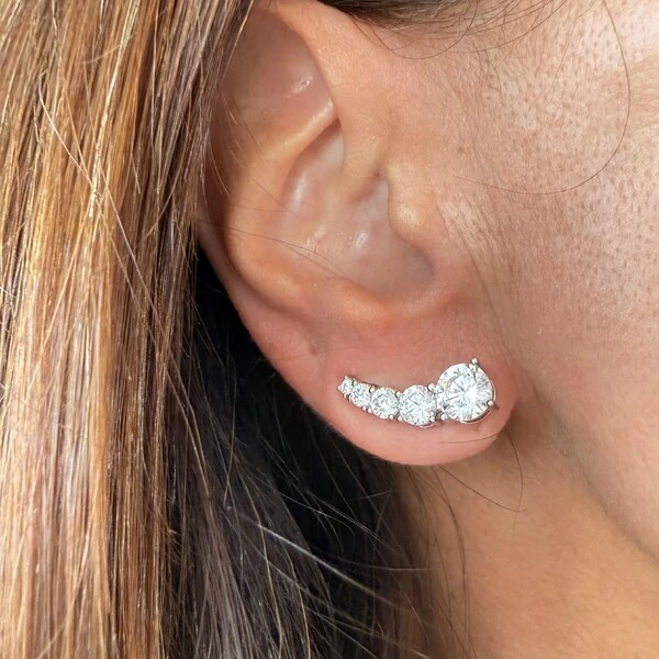 Brinco Earcuff 5 Zircônias em Ródio