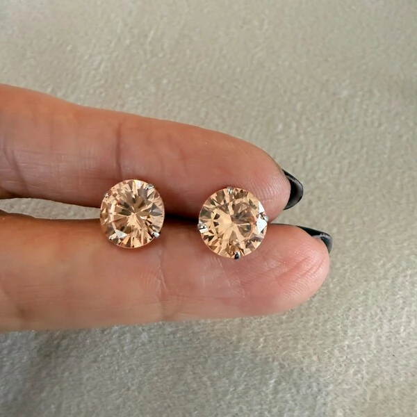 Brinco Ponto de Luz 10mm em Prata 925