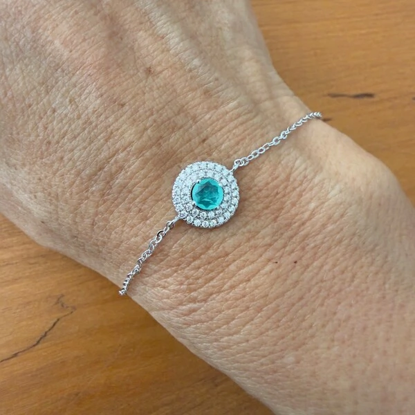Pulseira com Pingente Oval com Esmeralda Colômbia com Zircônias em Rodio