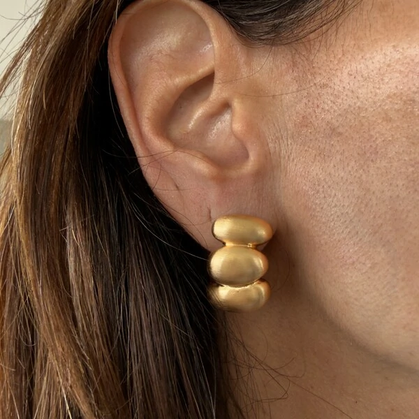 Brinco Earcuff Acetinado 3 Gomos