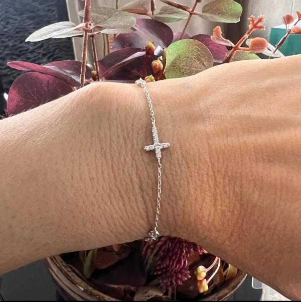Pulseira Cruz e 2 Pontos de Luz em Prata 925