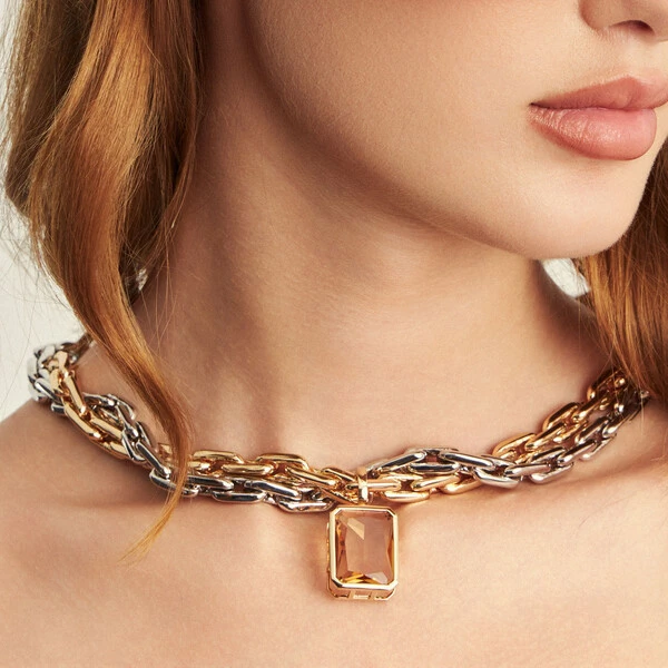 Pingente Retangular Morganita em Dourado