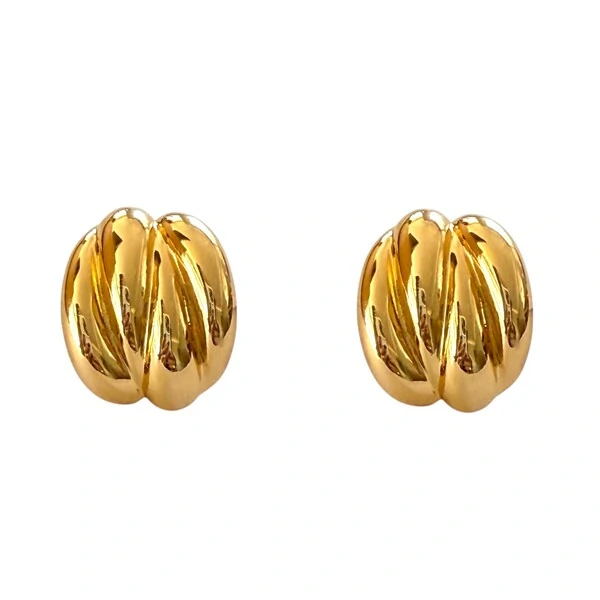 Brinco Gotas Longas e Finas em Dourado