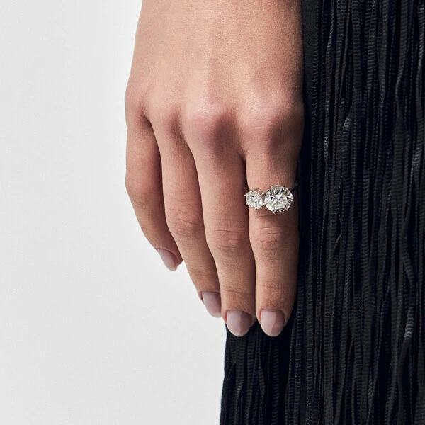 Anel Duas Pedras Moissanite 3 CT em Prata 925 com Certificação GRA