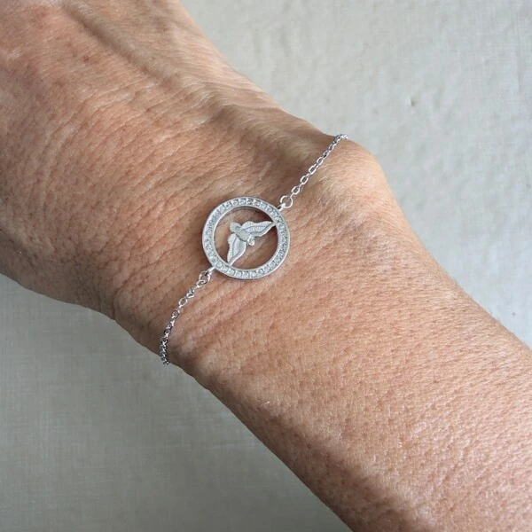 Pulseira Fina com Pingente Redondo Espírito Santo em Prata 925