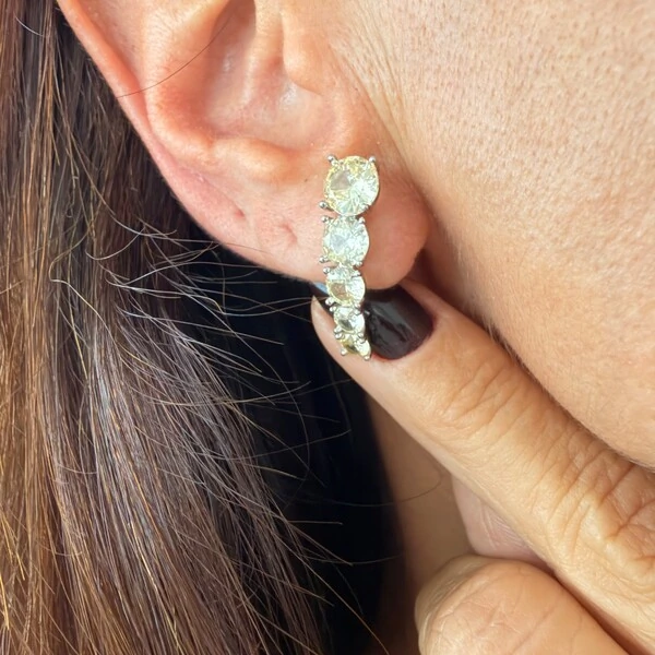 Brinco Earcuff Citrino Decrescente em Prata 925