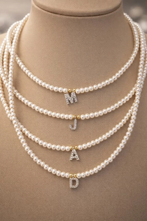 Colar Perolinhas com Letra