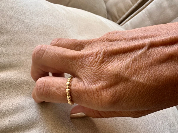Anel Silicone Bolinhas em Dourado