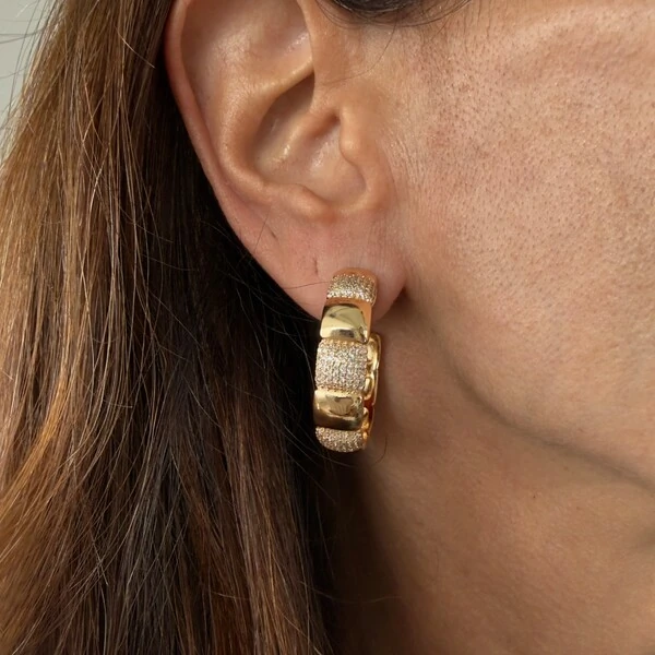 Brinco Argola Quadrados Lisos e Cravejados com Zircônias em Dourado