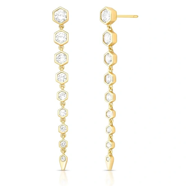 Brinco Fio Longo com Zircônias Decrescentes em Dourado