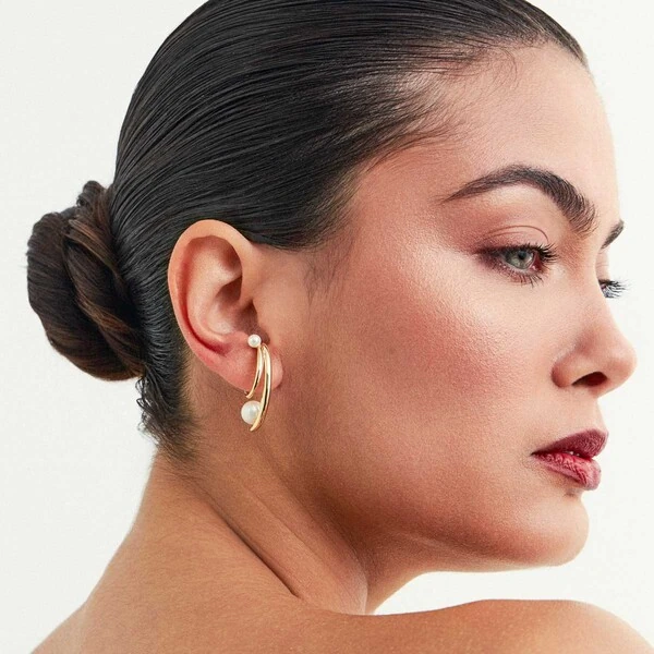 Piercing Fake 2 Pérolas em Dourado