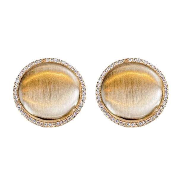 Brinco Botão Acetinado com Zircônias Laterais