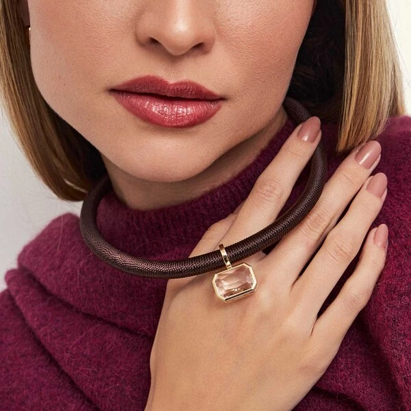 Pingente Retangular de Zircônia em Dourado