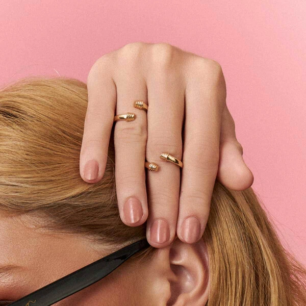 Anel Regulável com Nó nas Pontas em Dourado