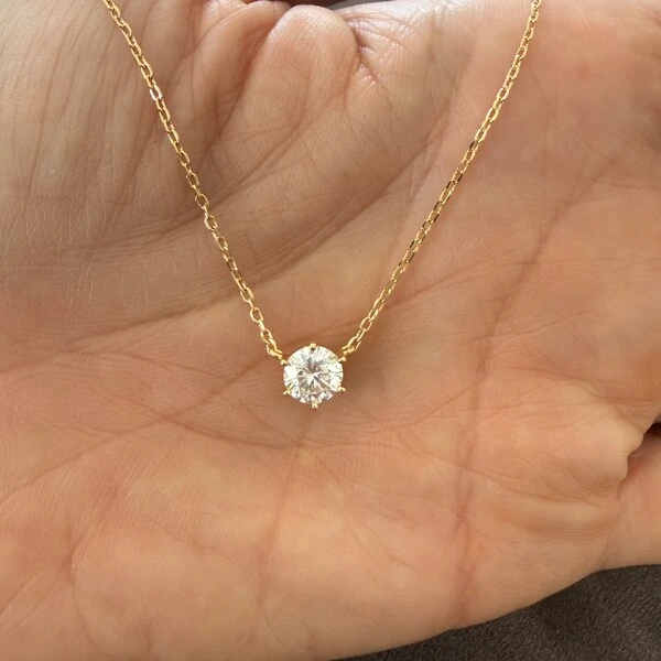 Colar Moissanite Solitário 6Garras 6,5MM 1,0CT em Prata 925 e Banho de Ouro 18K