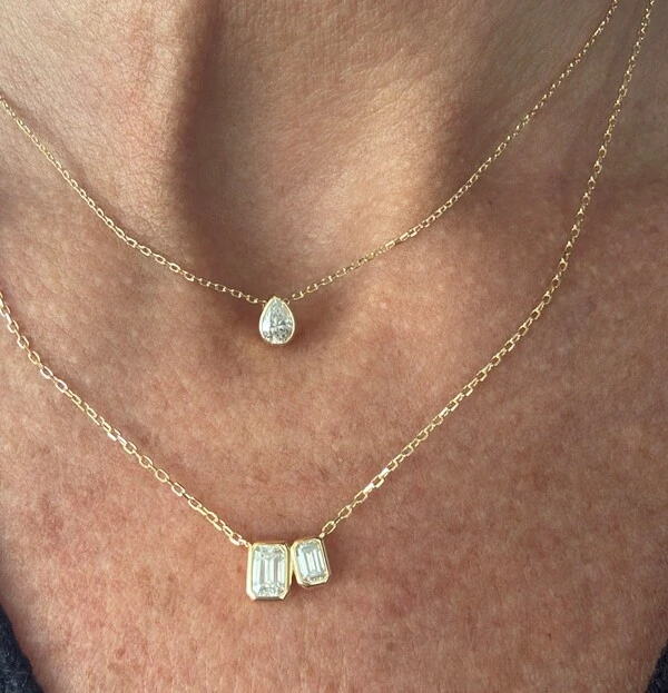 Colar Moissanite Duo Retangular 1,3CT na Prata 925 com Banho de Ouro 18K