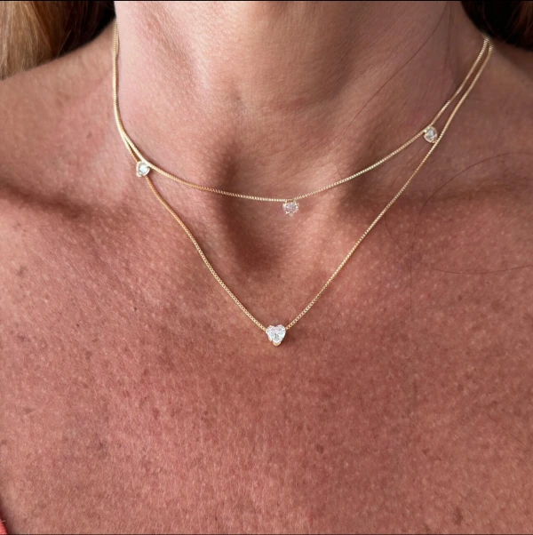 Colar Ponto de Luz Coração em Dourado