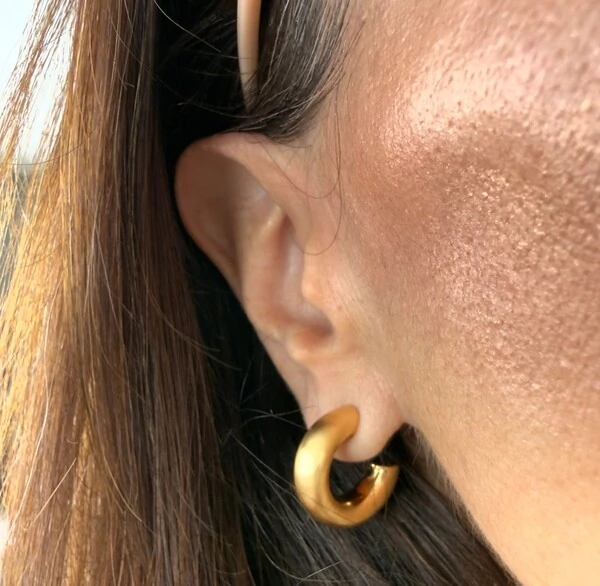 Brinco Argola M Fosca em Dourado