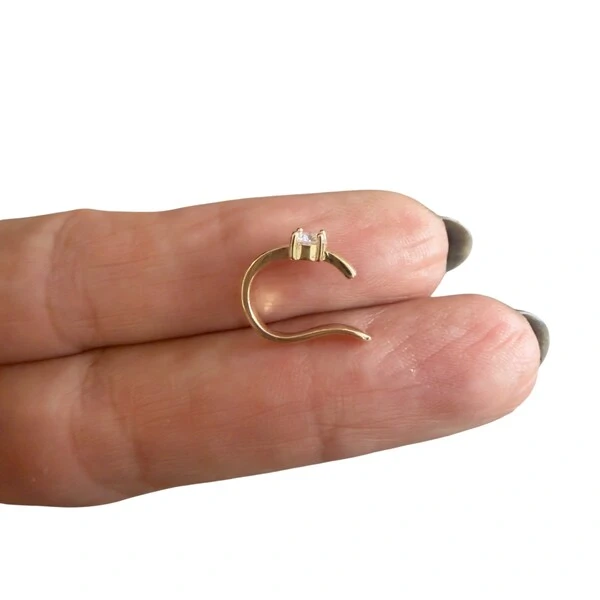 Piercing Fake Moissanite 4MM 0,3CT na Prata 925