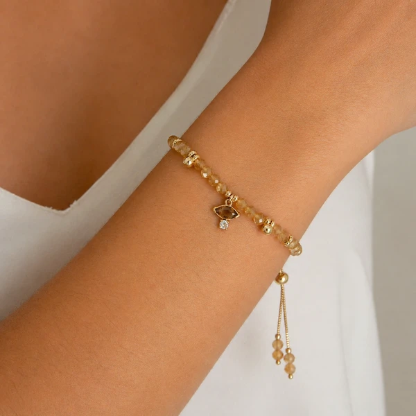 Pulseira Shamballa Quartzo Natural com Entremeios Dourados