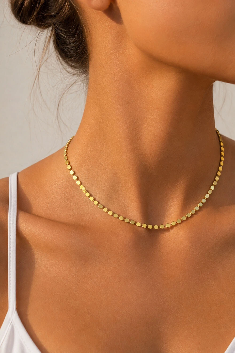 Foto Colar Bolinhas Achatadas Dourado
